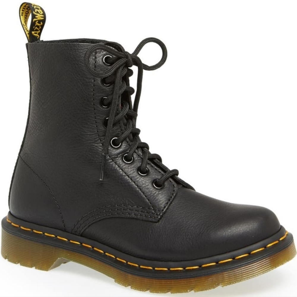 Dr. Martens 1460 Pascel Black Leather Combat Boots